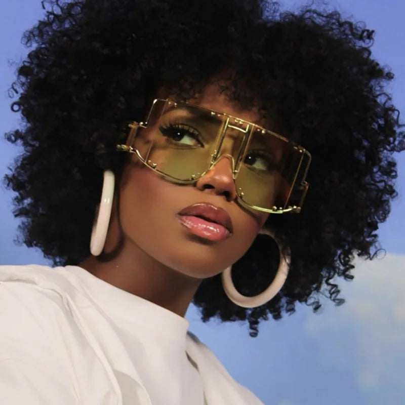 2024 New Metal Rivet Big Frame Oversized Square Sunglasses Women Luxury Brand Gradient Mirror Shades Retro Flat Top Sun Glasses