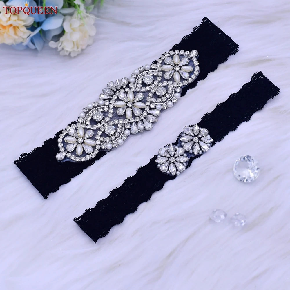 TOPQUEEN Sexy Girls Garter Set White Lace Bridal for Women Silver Rhinestone Belt Black Wedding Garters for Bride Dress S76