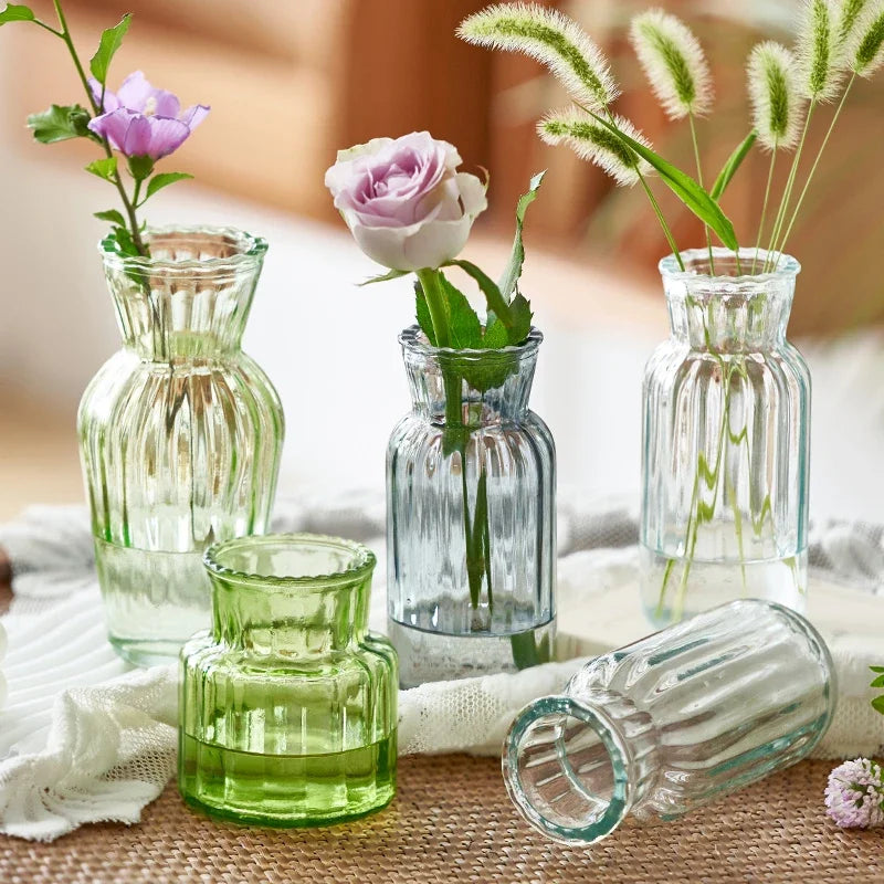 1pcs Glass Vase,Clear Green Glass Bud Vase Small Vases for Flowers, Cute Centerpieces, Mini Vintage Wedding Decorations - KIMLUD