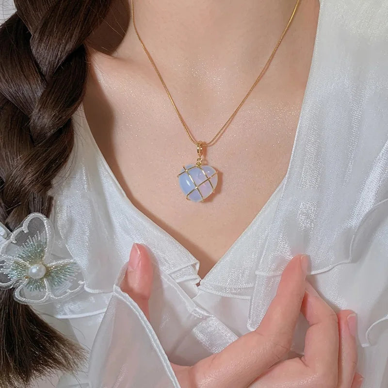 2023 Fashion Opal Heart Necklace Castle Necklace For Woman Girls Rose Quartz Princess Necklace Jewelry Accessories Gift