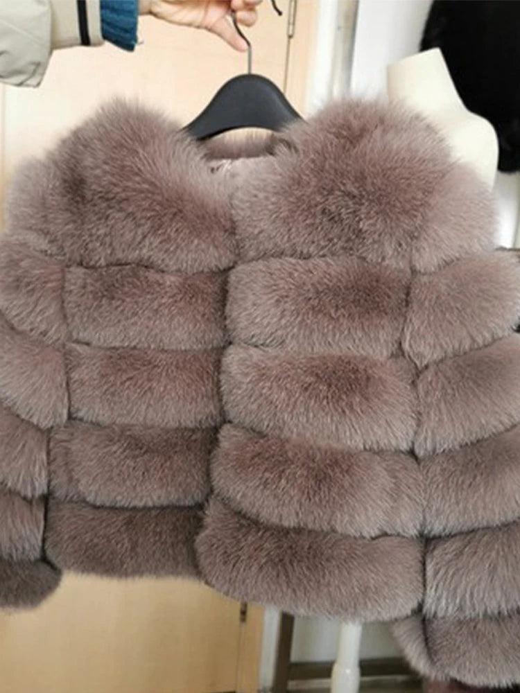 Faux Fur Short Coat Women Cropped Long Sleeve Artificial Fox Fur Jacket Women Winter Fluffy Top Thick Warm Furry Fur Outwears