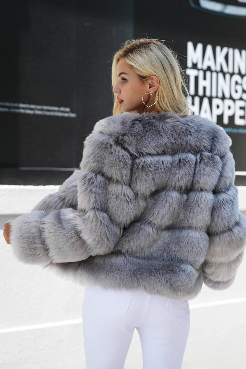 Women Faux Fur Coat Autumn Winter High Quality Fluffy Short Coat Faux Fur Jacket Ladies furry Fashion Tops