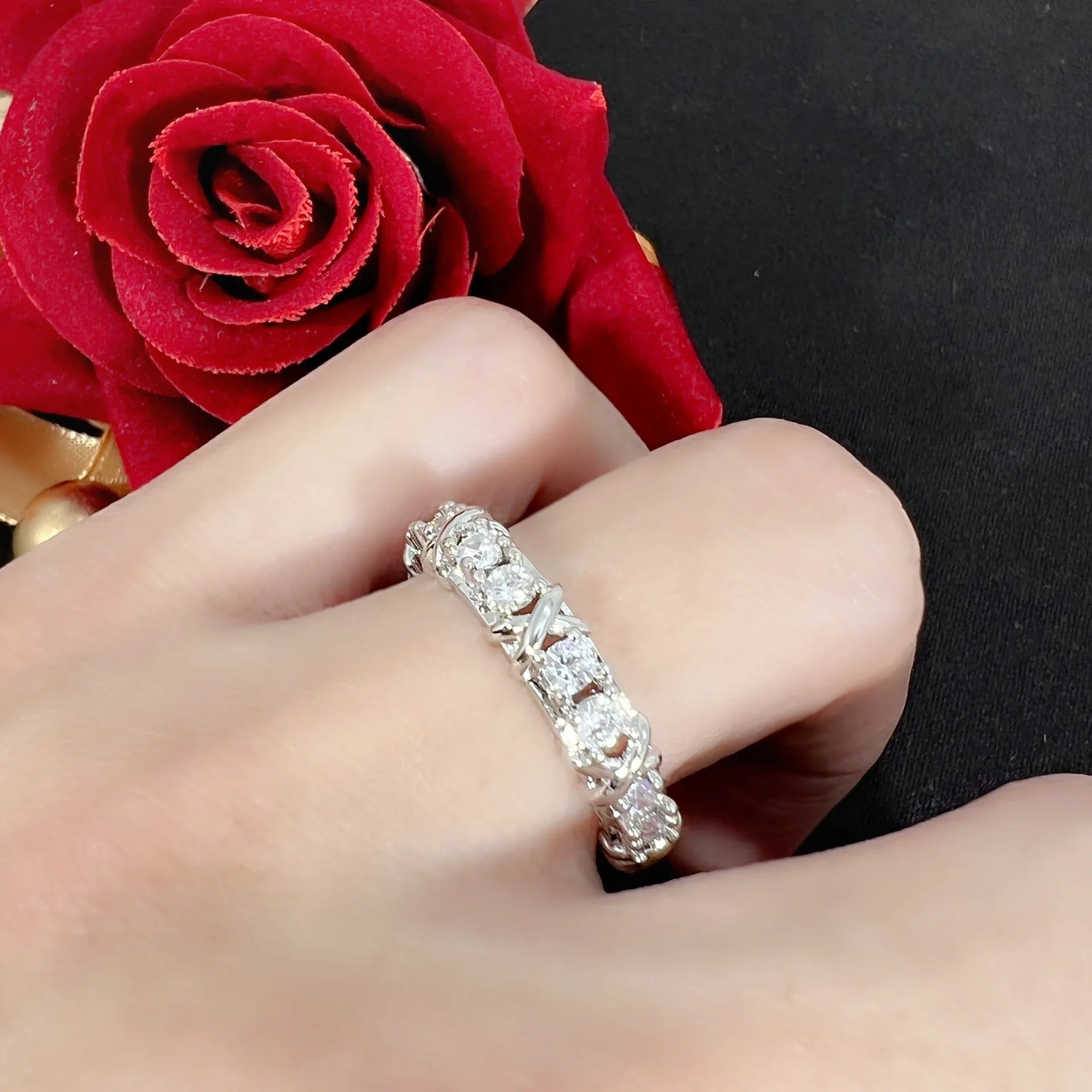 Luxury 925 Sterling Silver Ring Interlaced With Aaa Zircon Crystal Ring For A Woman'S Engagement Jewelry Gift  2 Color Choices