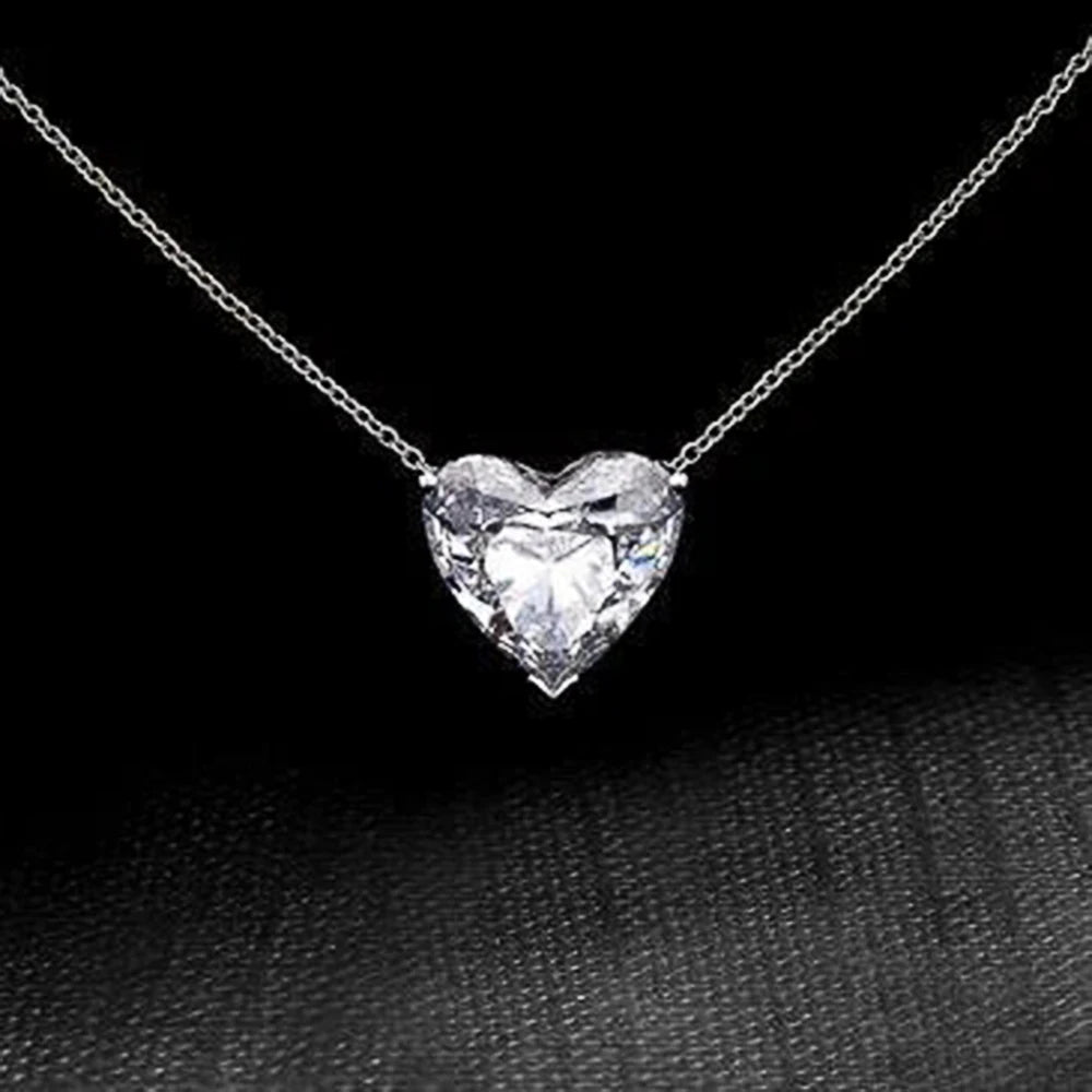 Luxury Big Heart Crystal Rhinestone Pendant Necklace for Women Simple Versatile Female Party Gift Daily Wear Statement Jewelry