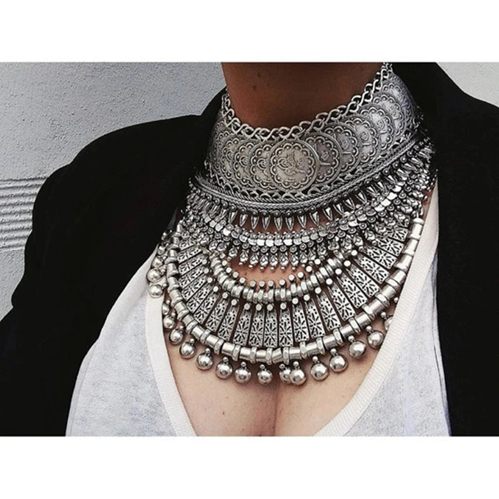 Bohojewelry Store New Vintage Style Silver Retro Golden Carving Round Charm Ball Coin Zamac Choker Necklace