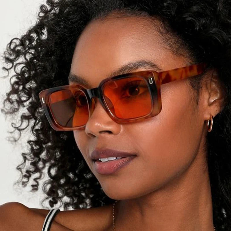 Vintage Yellow Rectangle Sunglasses Women Fashion Design Rivet Sun Glasses For Ladies Classic Square Shades Eyewear UV400