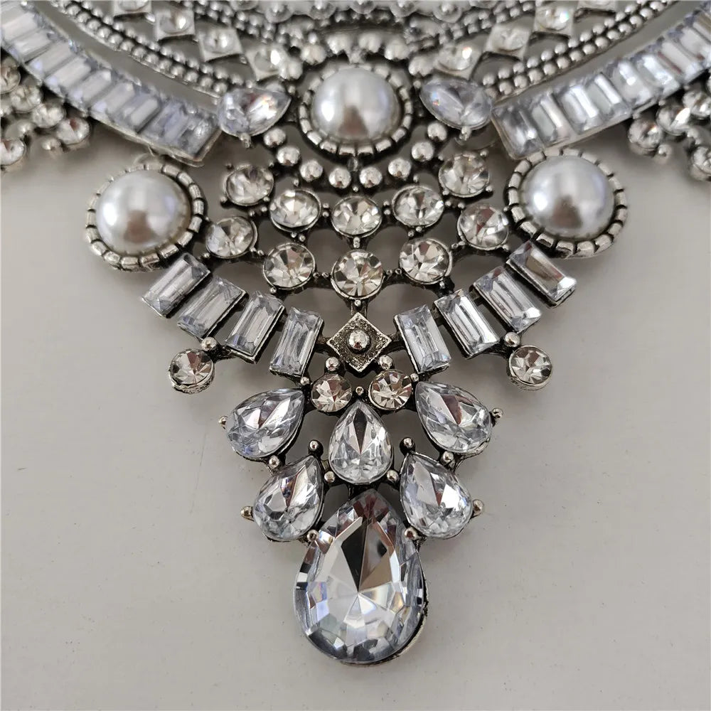 2024 New Indian Vintage Statement Metal Necklace Earrings Women Jewelry Sets Boho Retro Maxi Collar Necklace With Crystal Pearls