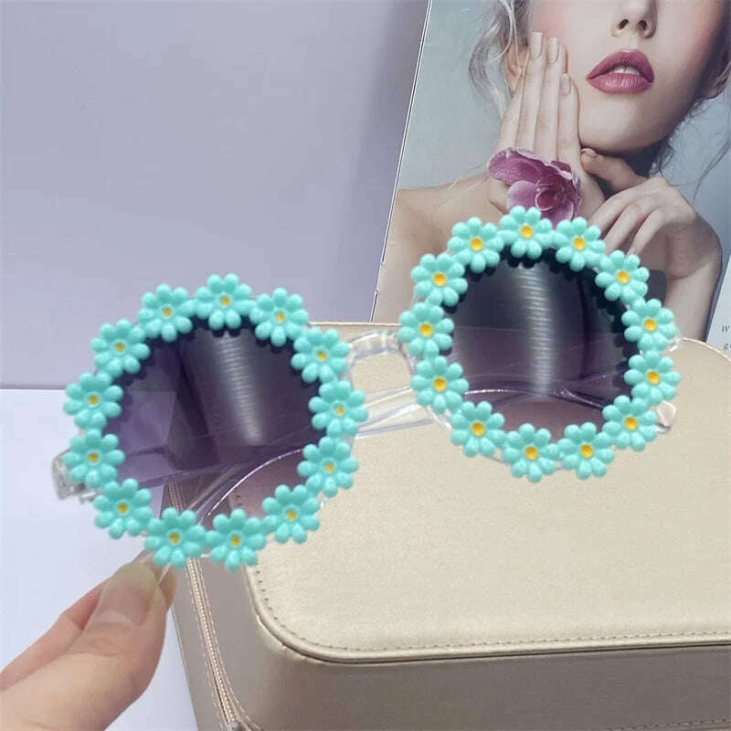 KIMLUD, Adult Women Daisy Sunglasses Fashion Ladies Cute Sun Glasses White Round Flowers Bride Gift Bridesmaid Bachelorette Party Favors, green / as picture, KIMLUD APPAREL - Womens Clothes