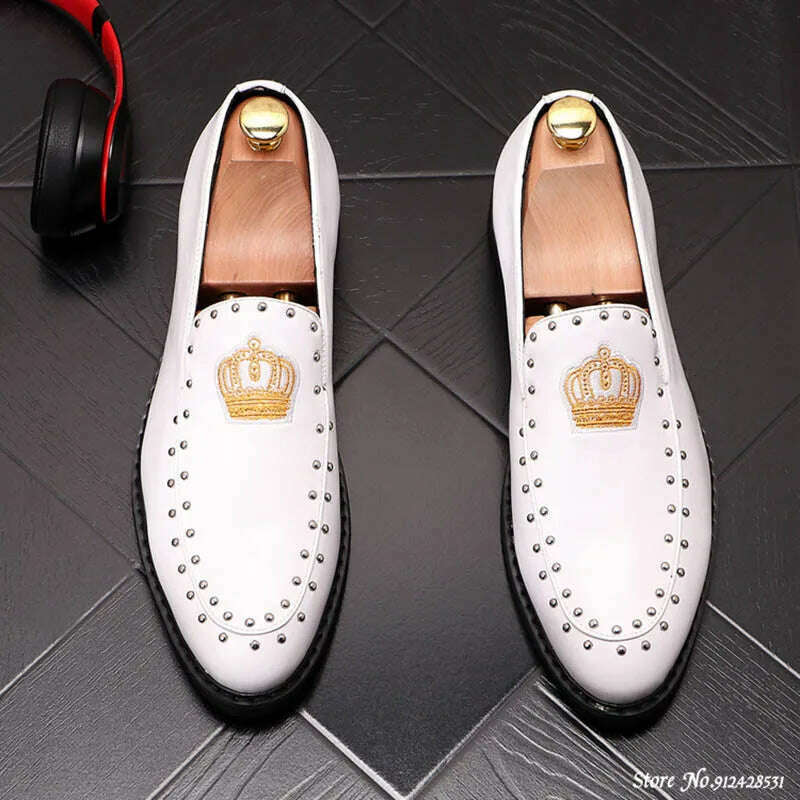 KIMLUD, Designer Brand Casual Shoes Men Britain Crown Embroidery Rivet Oxford Homecoming Dress Wedding Prom Loafer Sapato Social Zapatos, KIMLUD Womens Clothes