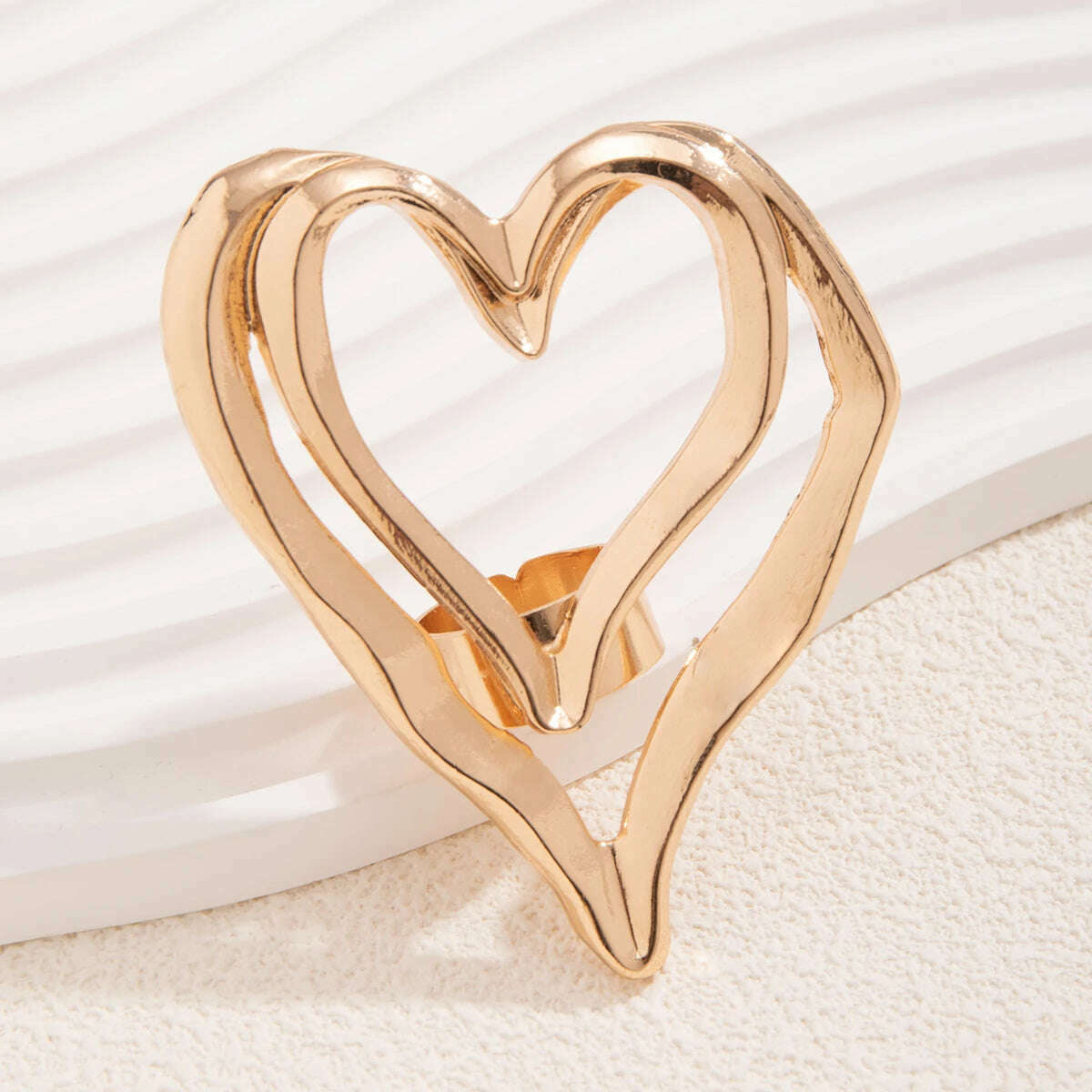 KIMLUD, Exaggerated Large Hollow Double Hearts Finger Ring for Women Trendy Big Accessories on Hand 2023 Fashion Jewelry Decoration Gift, KIMLUD Womens Clothes