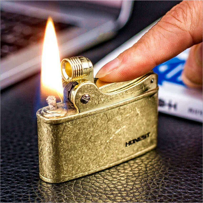 KIMLUD, Honest trench brass pressure ignition kerosene lighter Retro mechanical gasoline oil lighter - 4*5.6cm, KIMLUD Womens Clothes