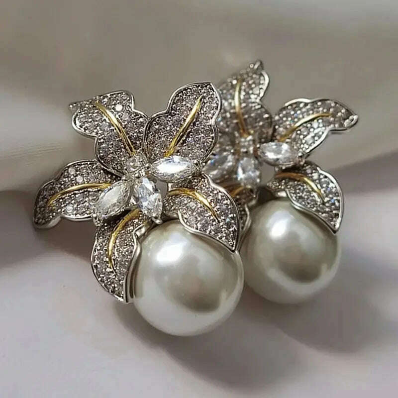 New two-color lily earrings female light luxury temperament imitation pearl earrings personality all matching earrings - KIMLUD